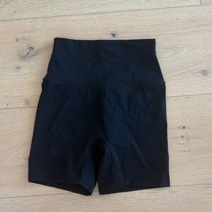VEHLA Black High-Waist Bike Shorts